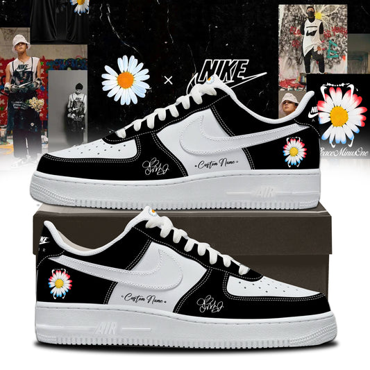 ..G-Dragon’s PEACEMINUSONE Shoes