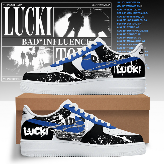 .Deep Blue Barbed Low Sneaker